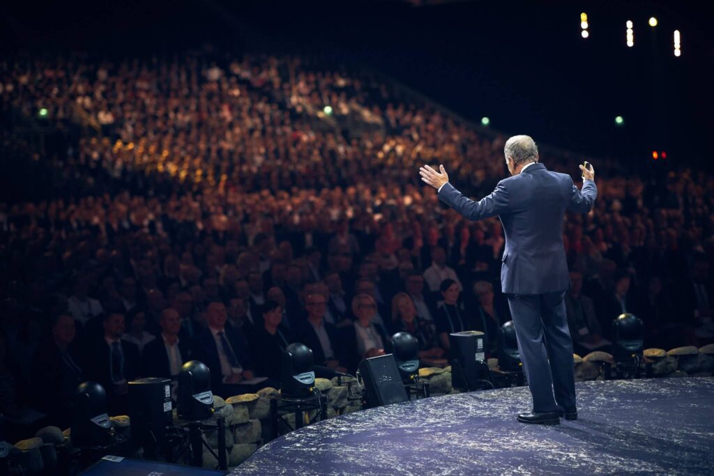 Nordic Business Forum invests in Speaker Contest
